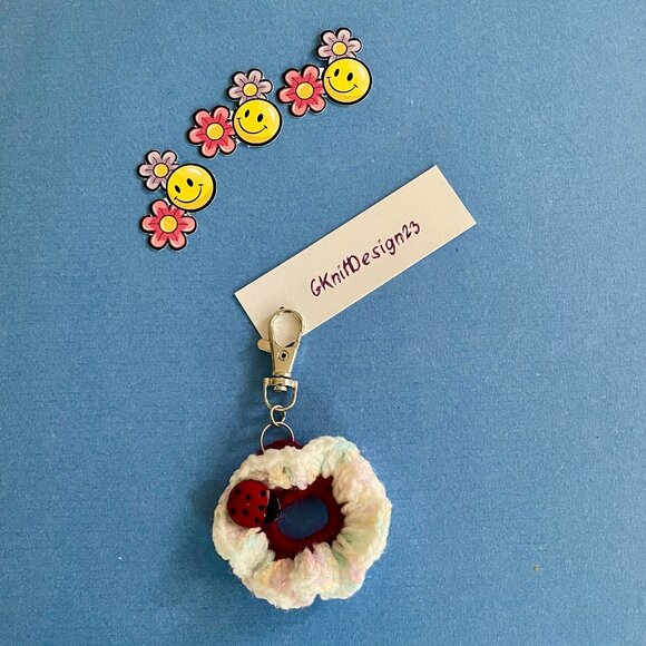 Floral Keychain, Keychain Charm, Crochet Easter Gift, Handmade Backpack Charm - Picture 1 of 6
